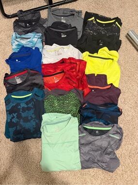 17 pack of Kids Athletic Short-Sleeve Performance Tee - Neon Yellow